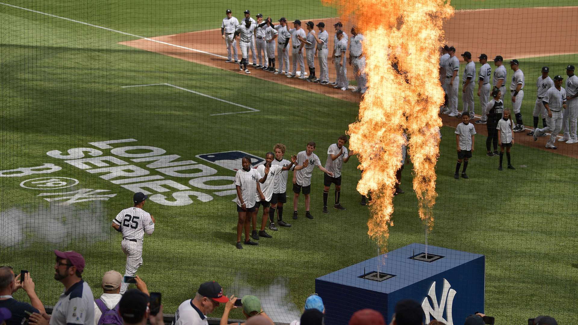 2024年中超联赛赛季中期裁判人员培训班在国家足球训练基地成功举办
