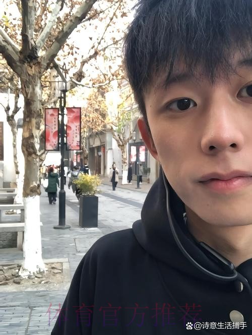 世体-雷尼尔的未来仍未确定 他今夏备战状态不错